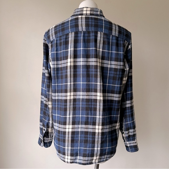American Eagle Outfitters Athletic Fit Button Up Cotton Plaid Flannel Shirt, M - Picture 5 of 6